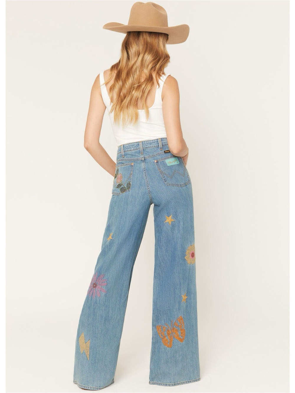 Like New Wrangler X Lainey Wilson High Rise Jeans - Picture 2 of 9